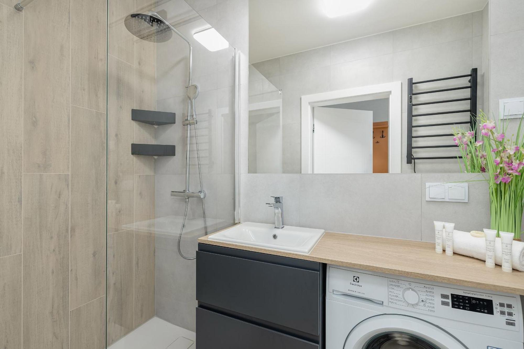 Nowoczesny I Elegancki Apartament A212 Z Balkonem I Parkingiem By Noclegi Renters Miedzyzdroje Luaran gambar